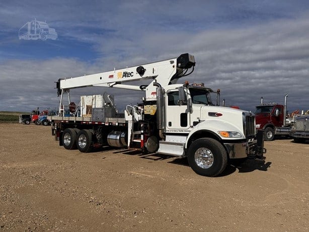 2014 PETERBILT 382
