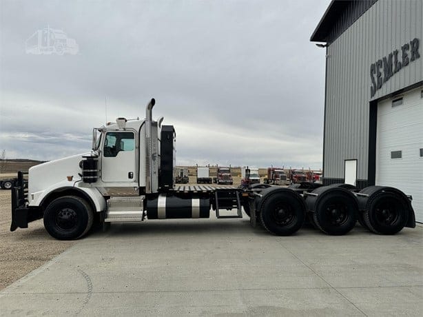 2010 KENWORTH T800