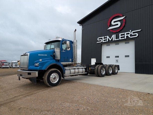 2018 WESTERN STAR 4900