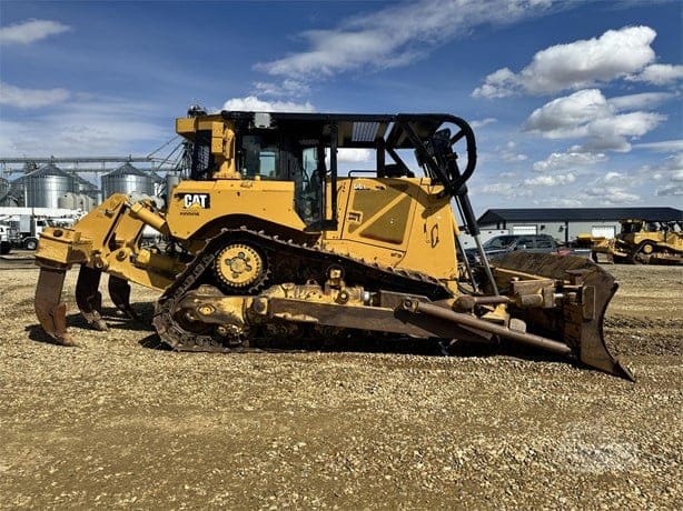 2013 CATERPILLAR D8T