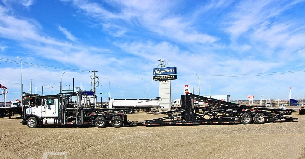 2016 Peterbilt 365 Car Hauler