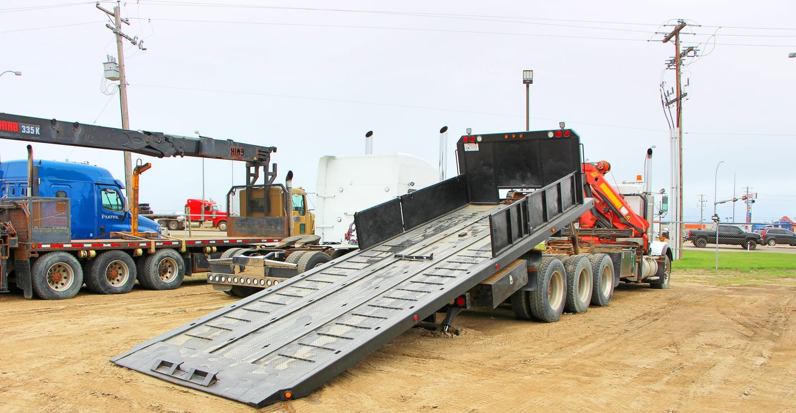 2004 Kenworth T800 Tilt Sliding Deck