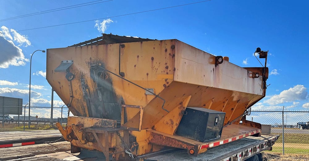 2012 Tenco 15′ Spreader Box