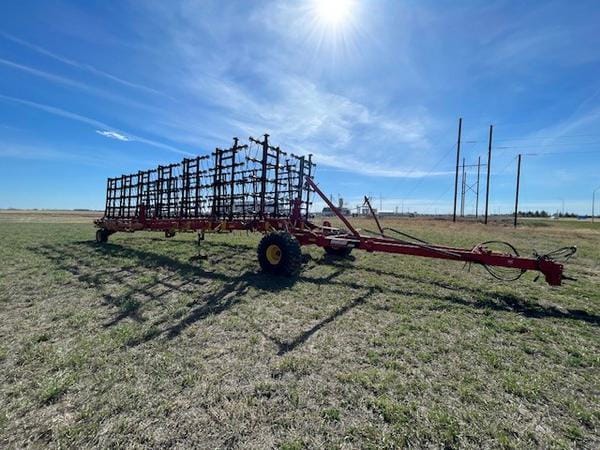 2012 Bourgault 7200-84