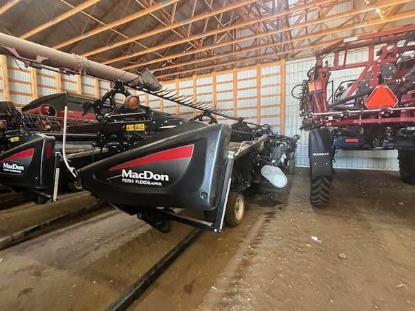 2017 MacDon FD75-35