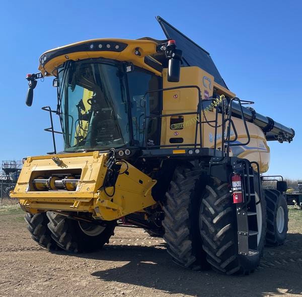 2024 New Holland CR9.90