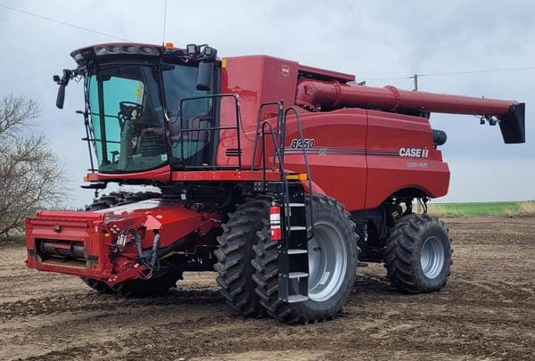 2021 Case IH 8250