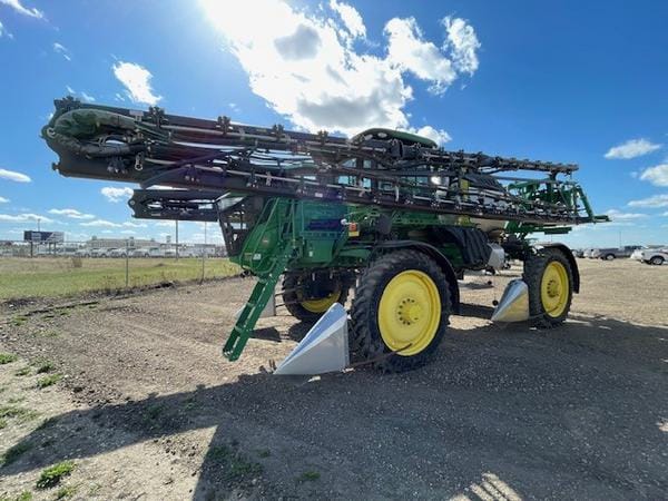 2019 John Deere R4044-132